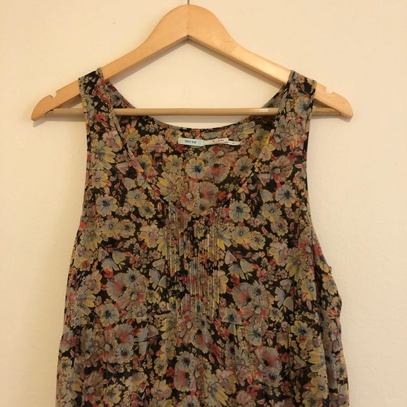 Urban Outfitters Kimchi Blue Sheer Floral Midi Dress 🌸 - Picture 5 of 9